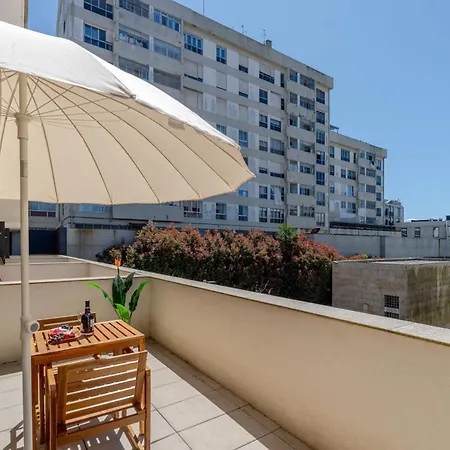 公寓 Host Wise Stylish With Garage 波尔图