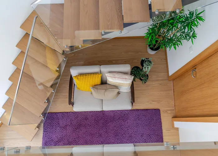 Appartement Host Wise Stylish With Garage Oporto