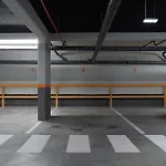 Host Wise Stylish With Garage Apartment *