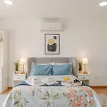 Host Wise Stylish With Garage Porto