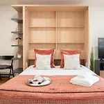 Apartment Host Wise Stylish With Garage