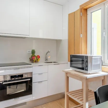 Host Wise Stylish With Garage Appartement *